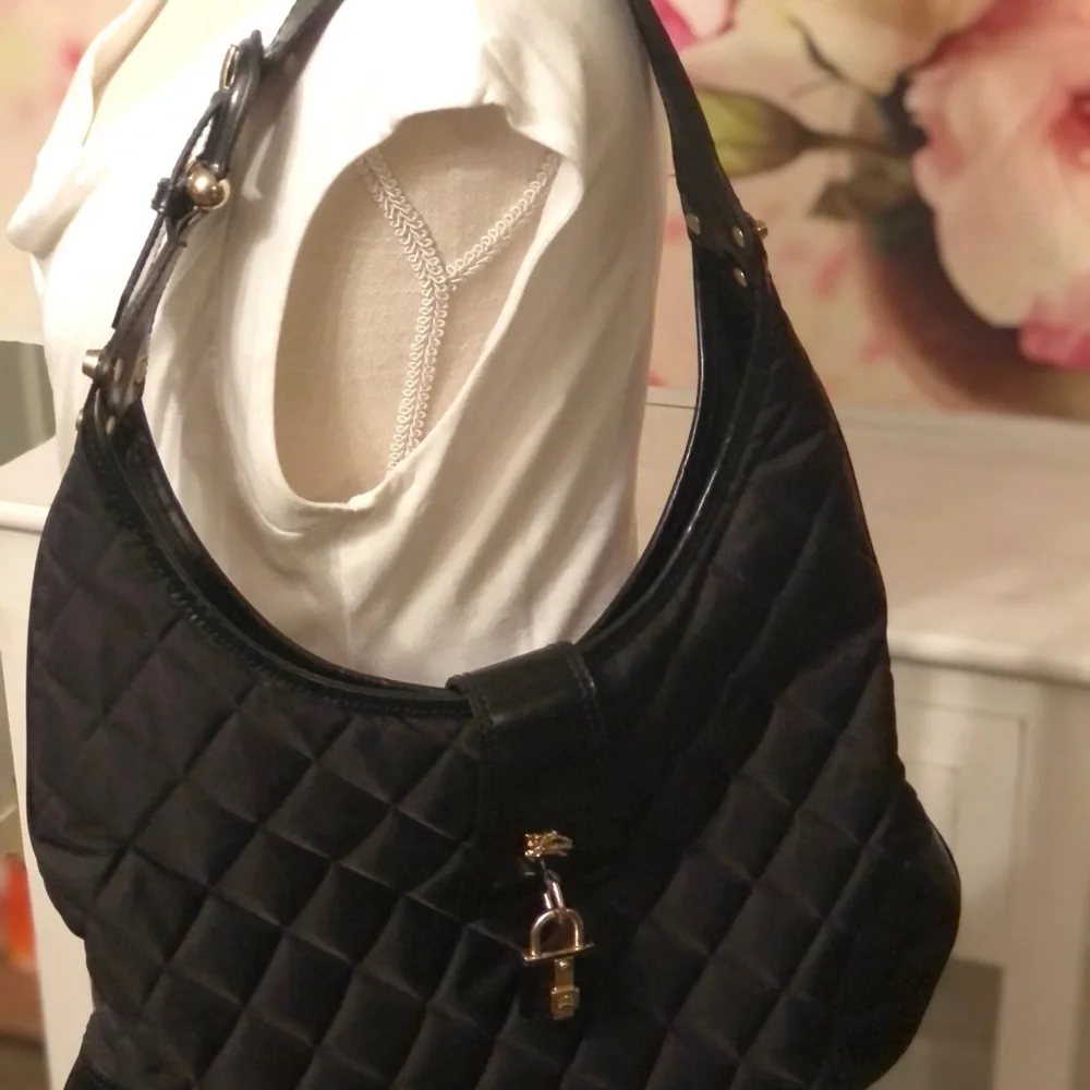 BURBERRY Nova Check Hobo Bag |Quilted Nylon|Authentic|Very Good‎ Condition